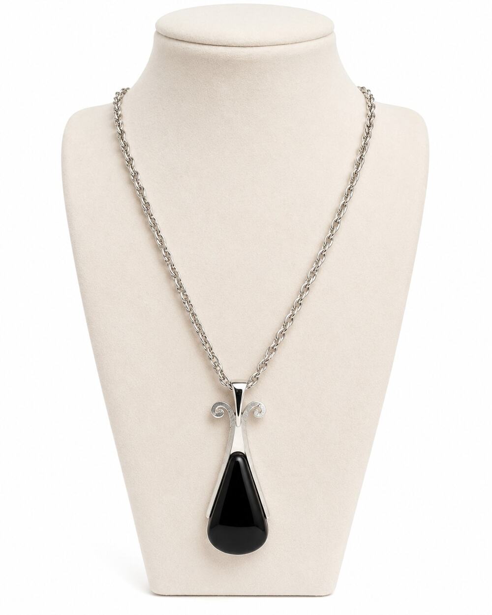 Vintage Avon Modernist Black‎ Teardrop Pendant Necklace Silver Tone 24" 1970s